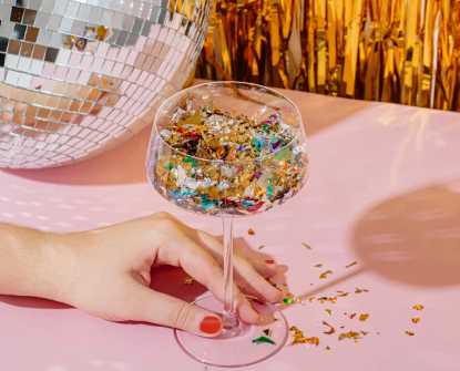 Images-de-Paillettes-Fete-Téléchargez-des-images-gratuites-sur-Unsplash-08-09-2026_05_16_PM